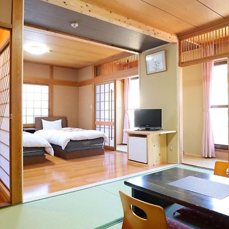 Ban-Ya Hot Spring Inn Yufu Eksteriør bilde