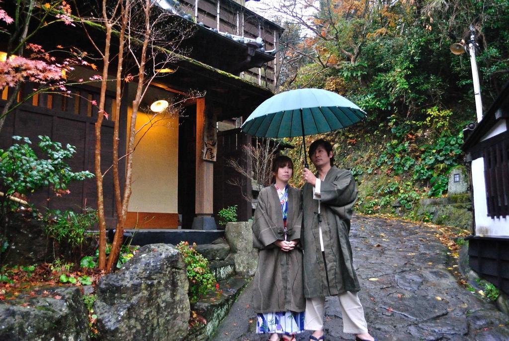 Ban-Ya Hot Spring Inn Yufu Eksteriør bilde