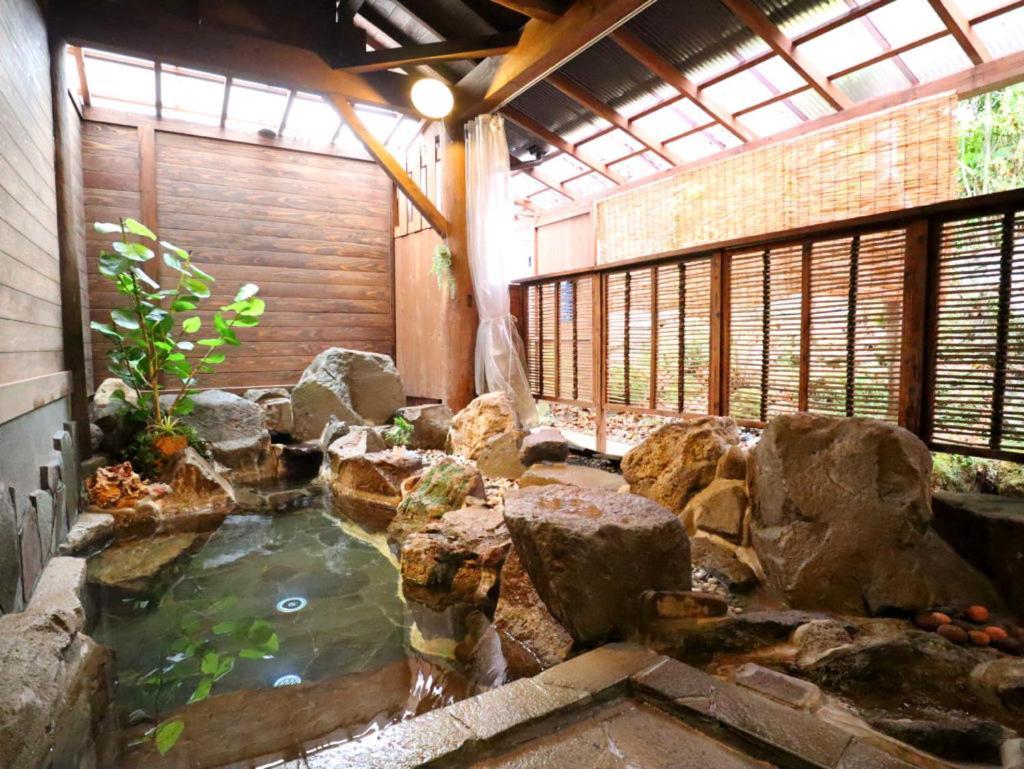 Ban-Ya Hot Spring Inn Yufu Eksteriør bilde