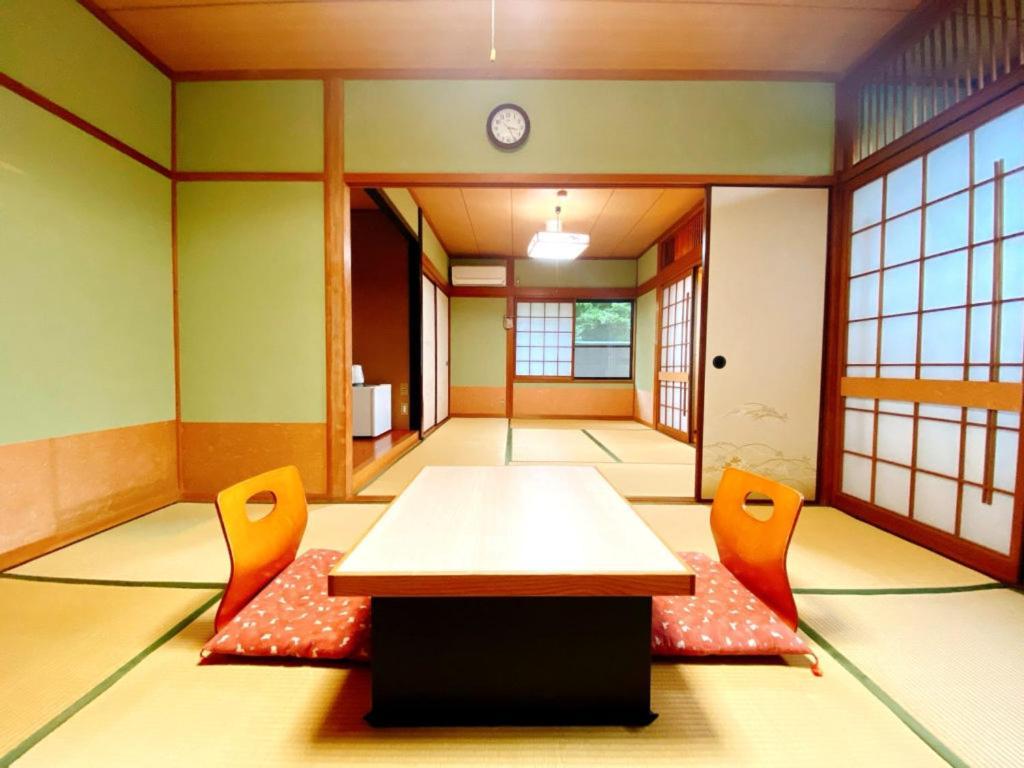 Ban-Ya Hot Spring Inn Yufu Eksteriør bilde