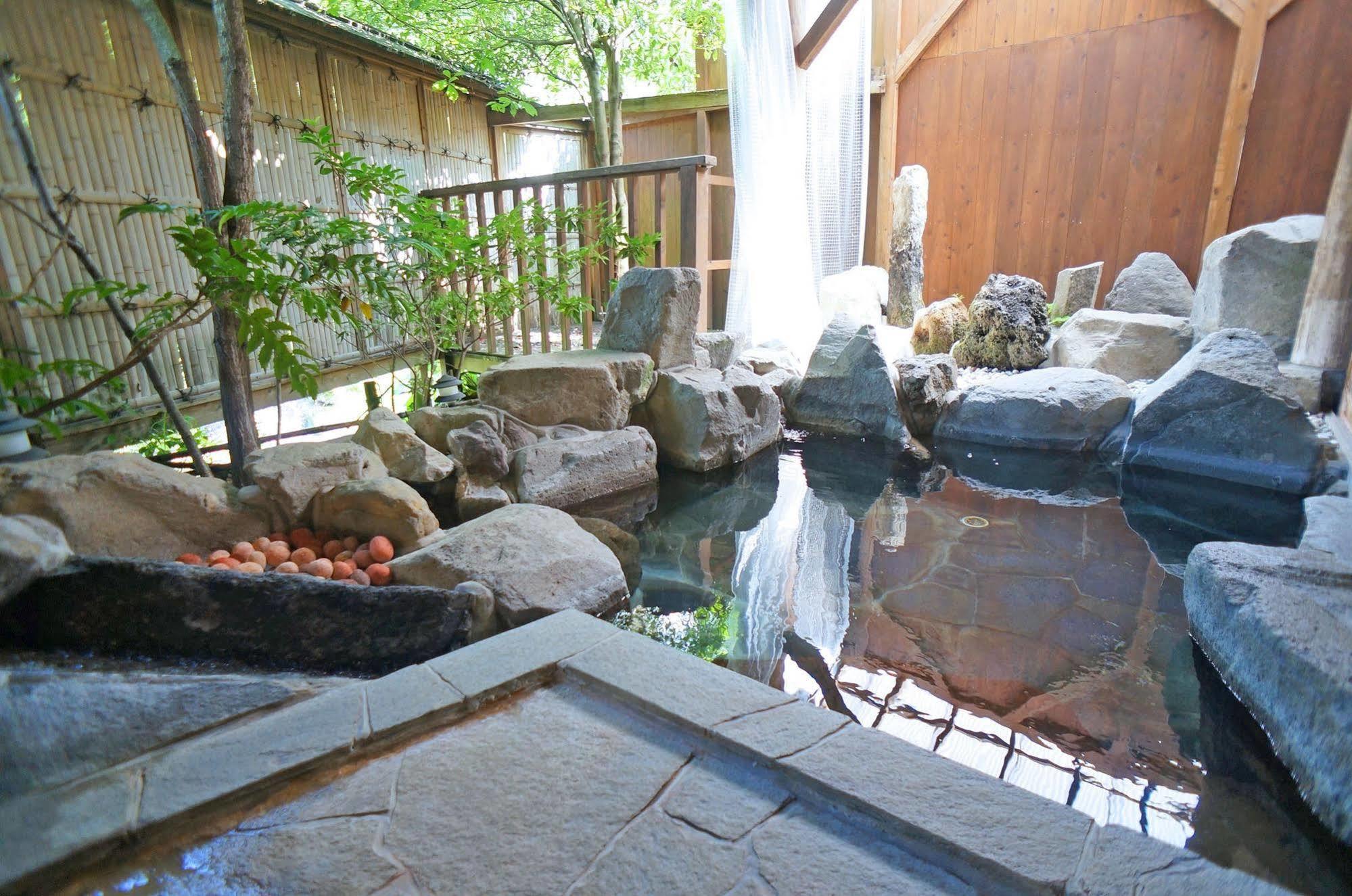 Ban-Ya Hot Spring Inn Yufu Eksteriør bilde