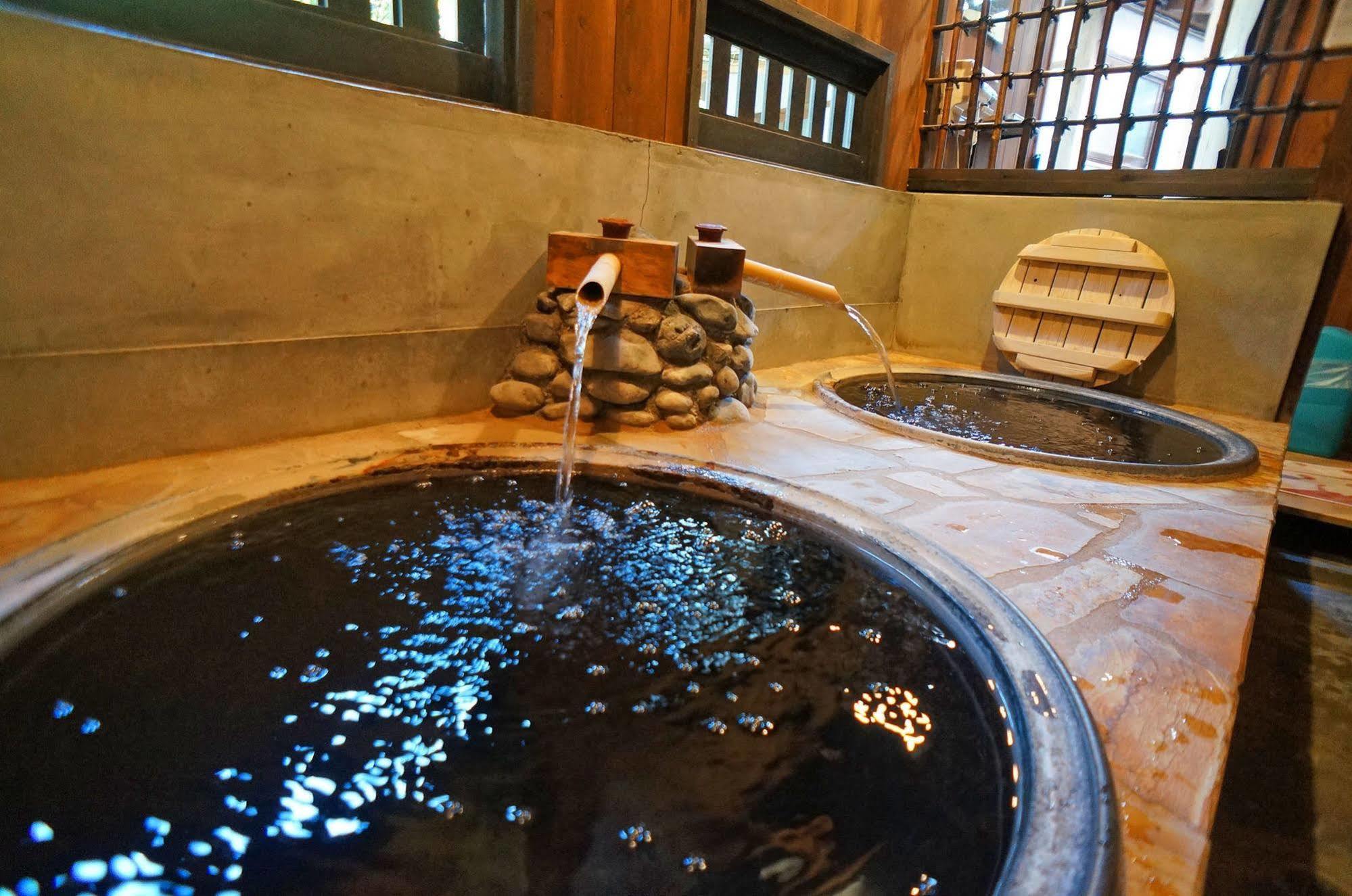 Ban-Ya Hot Spring Inn Yufu Eksteriør bilde